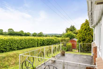 Moonlit Lodge, Chardstock, Devon, Image 16