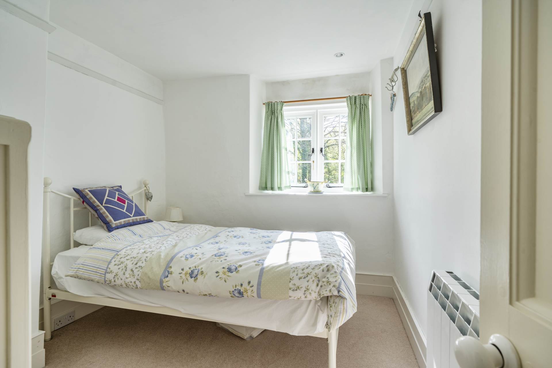 Court Street, Winsham, Somerset, Image 15