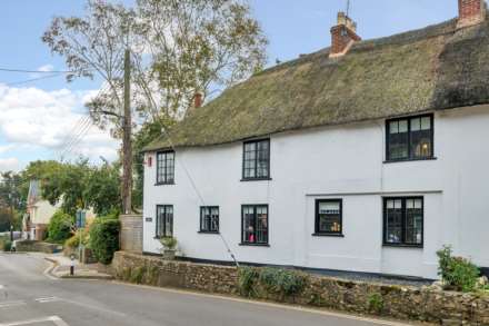 5 Bedroom Semi-Detached, South Street, Colyton, Devon