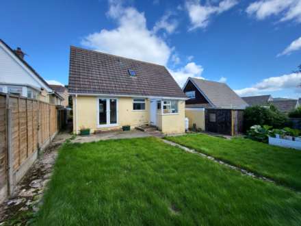 Littlefields, Seaton, Devon, Image 14