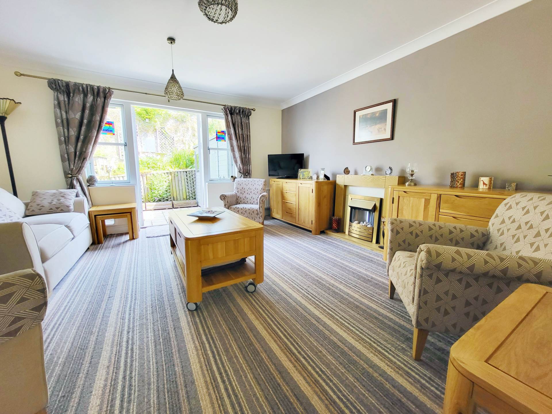Queens Court, Colyton, Devon, Image 2