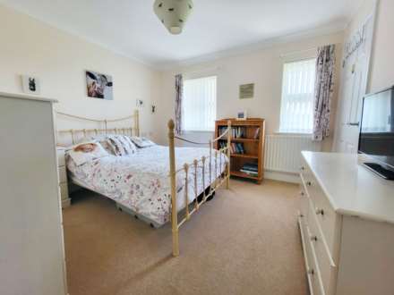 Queens Court, Colyton, Devon, Image 5