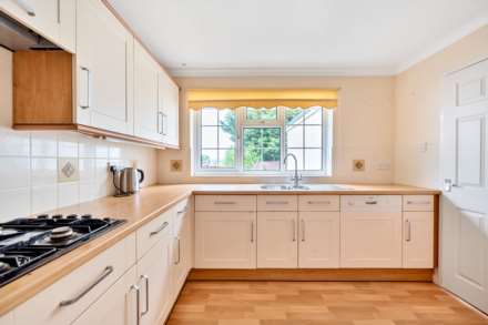 Burnards Field Rd, Colyton, Devon, Image 2