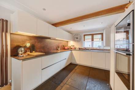Weycroft, Axminster, Devon, Image 8