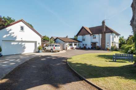 Beavor Lane, Axminster, Devon, Image 21