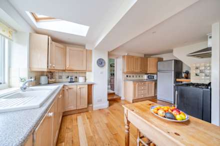 Church Street, Colyton, Devon, Image 8