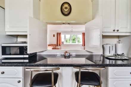 Lym Close, Lyme Regis, Dorset, Image 4