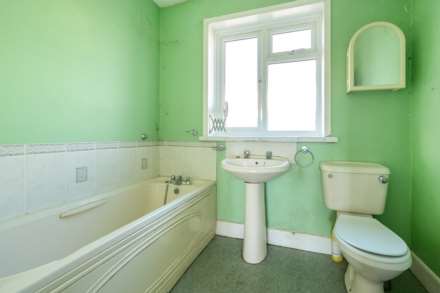 Newlands Park, Seaton,Devon, Image 16