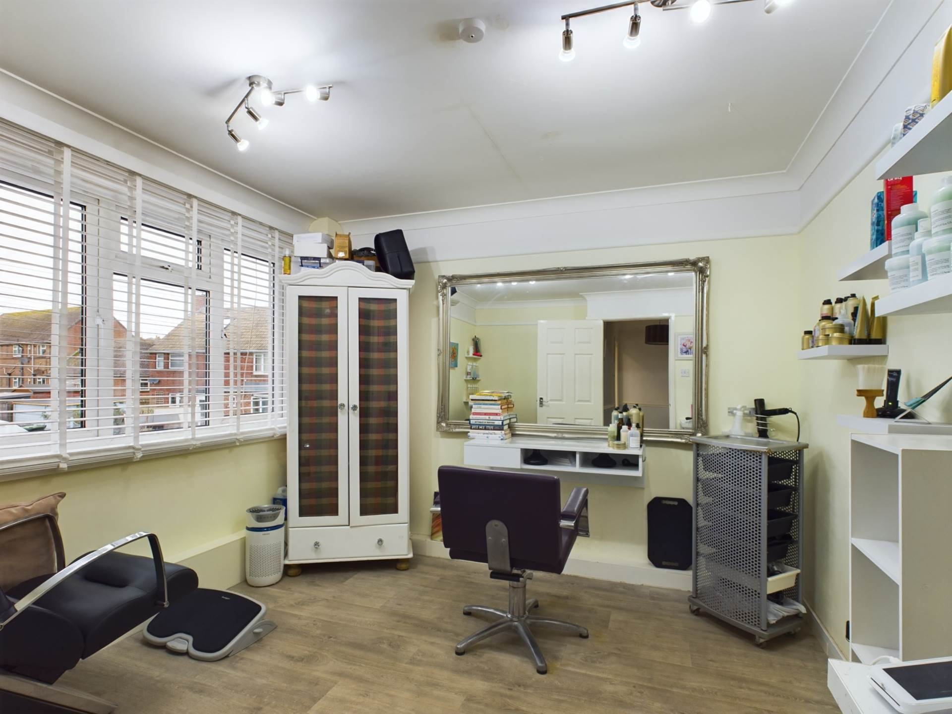 Ellesdon, Charmouth, Dorset, Image 9