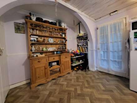Ellesdon, Charmouth, Dorset, Image 5