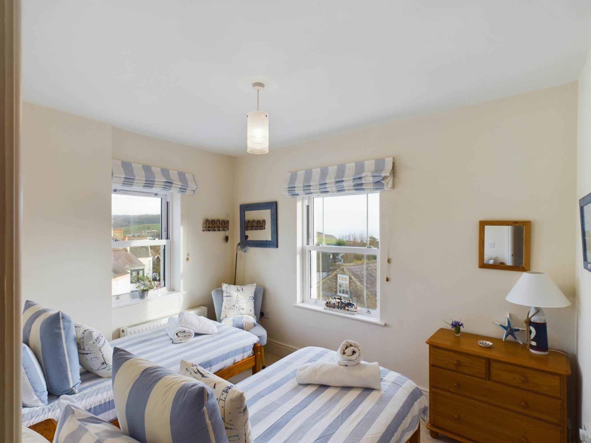 Old Lyme Hill, Charmouth, Dorset, Image 9