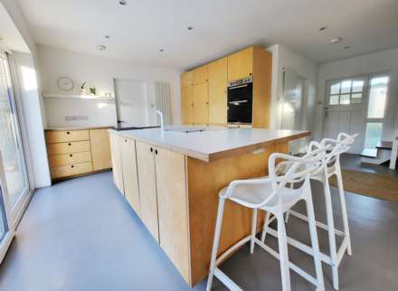 Meadow Way, Charmouth, Dorset, Image 6