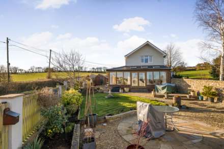 Broadway Cottages, Axminster, Image 2