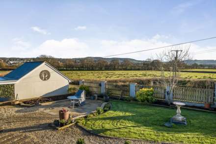 Broadway Cottages, Axminster, Image 4