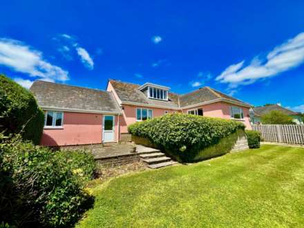 3 Bedroom Detached, Hammonds Mead, Charmouth, Dorset
