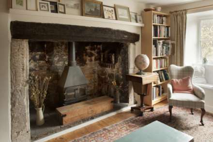 Hollowells, Cricket St Thomas, Image 11