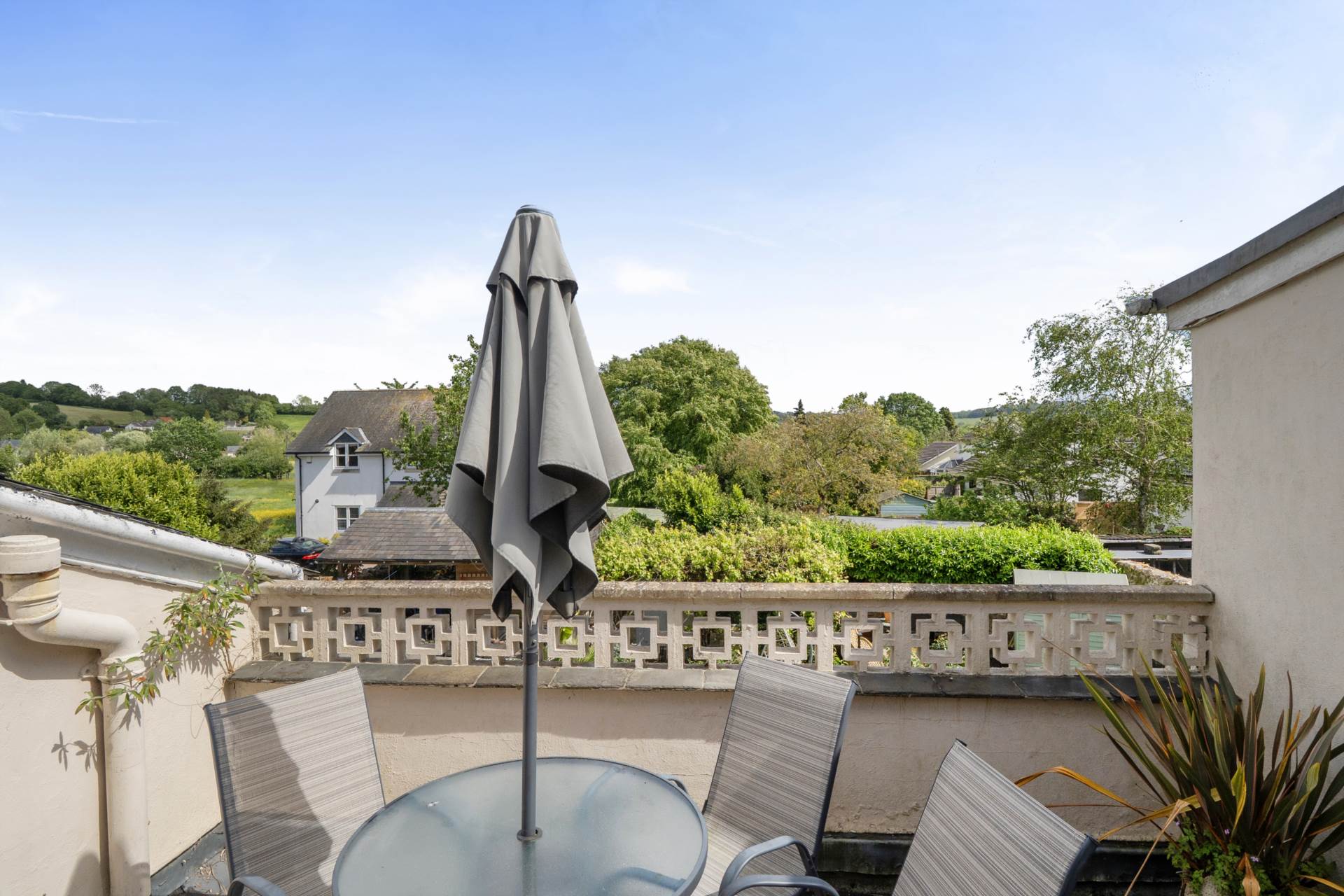Elm Grove Terrace, Colyton, Devon, Image 19