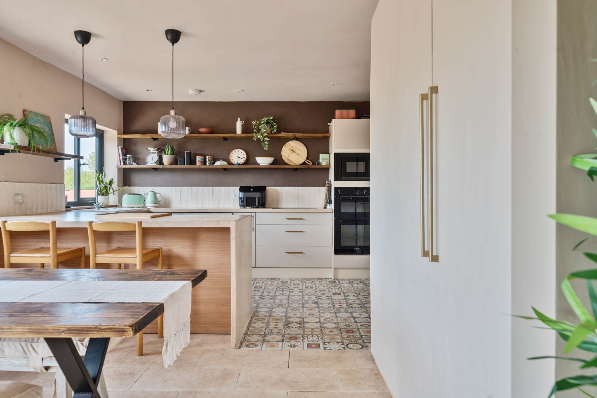 Crewkerne Road, Axminster. Devon, Image 9