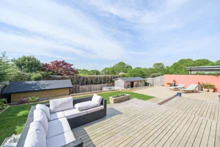 Crewkerne Road, Axminster. Devon, Image 18