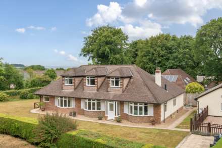 Woodside Close, Raymond's Hill. Devon, Image 25