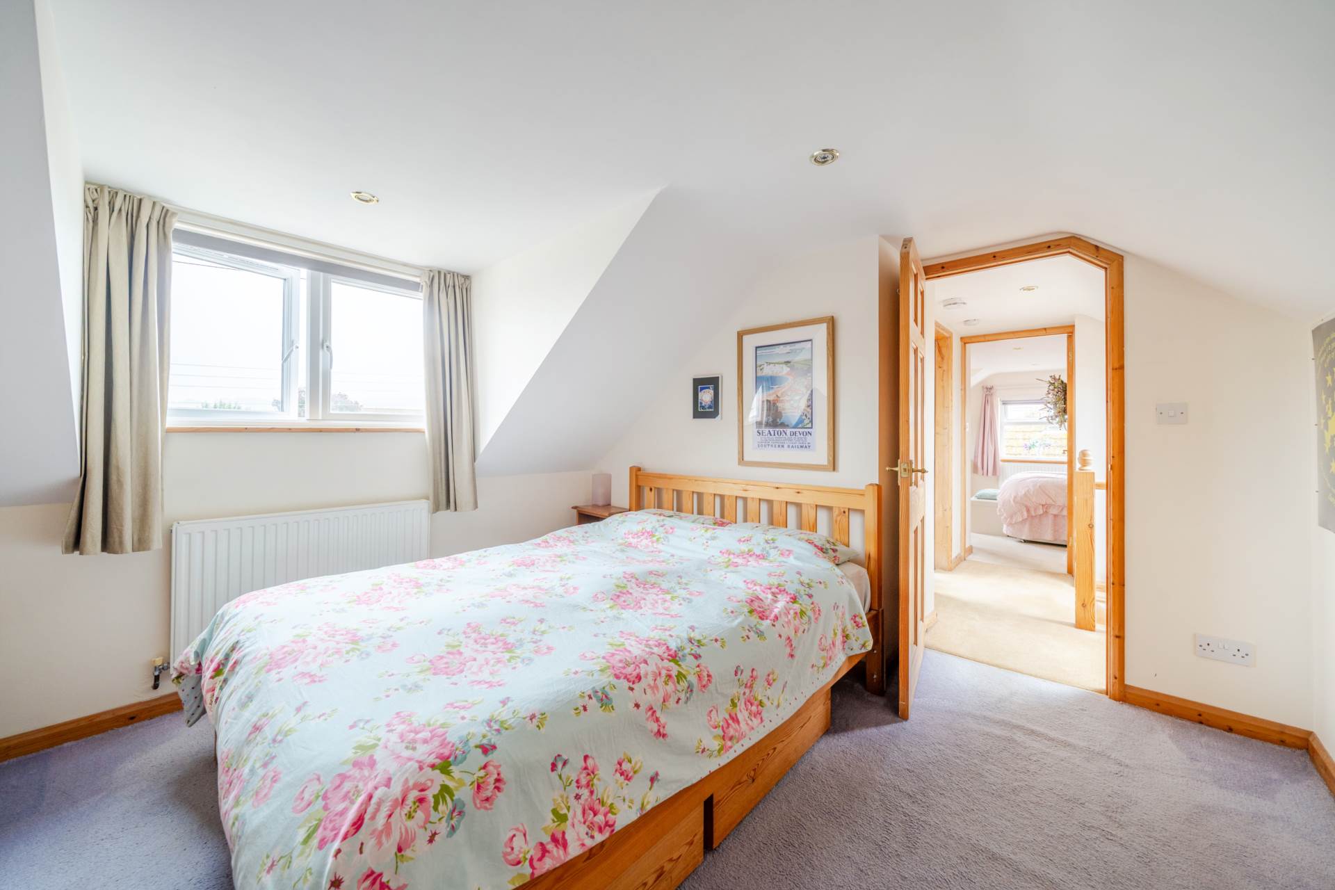 Meadow Road, Seaton. Devon, Image 12