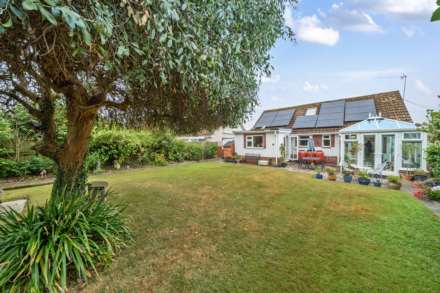 Meadow Road, Seaton. Devon, Image 17
