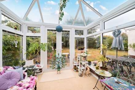 Meadow Road, Seaton. Devon, Image 5