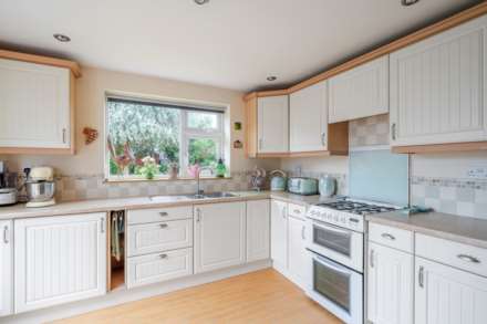 Meadow Road, Seaton. Devon, Image 9