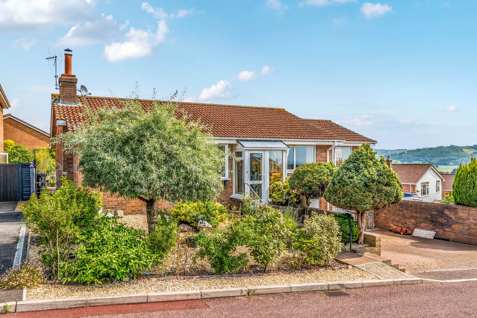 Oaklands Close, Seaton, Devon, Image 2