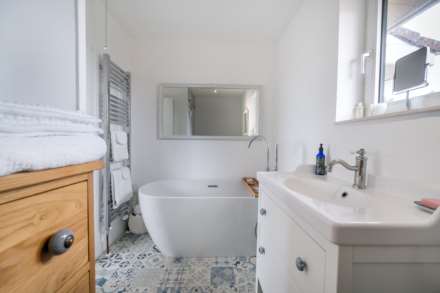 Oaklands Close, Seaton, Devon, Image 15