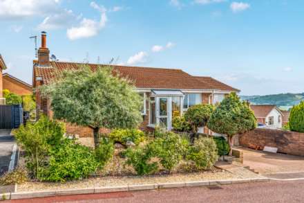Oaklands Close, Seaton, Devon, Image 2