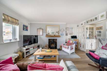 Oaklands Close, Seaton, Devon, Image 6