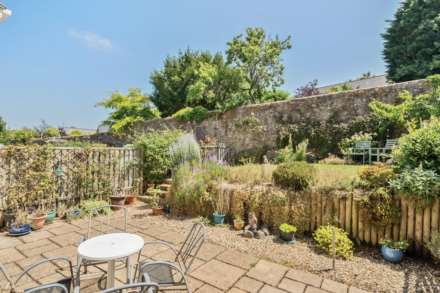 Queens Court, Colyton.Devon, Image 14