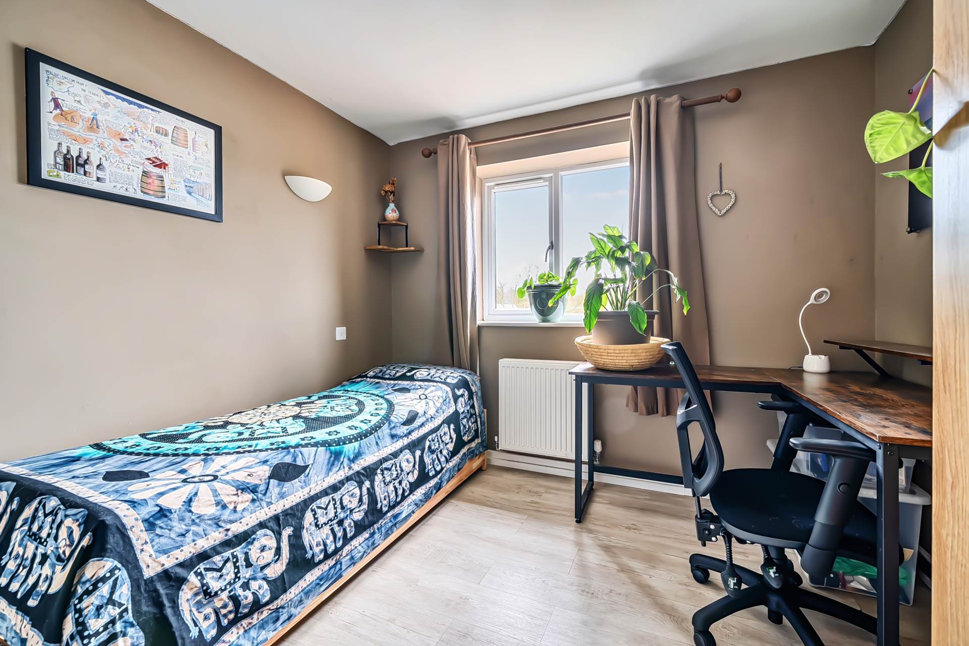 Saxon Meadow, Colyton.Devon, Image 13