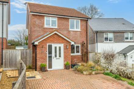 Saxon Meadow, Colyton.Devon, Image 1