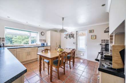 Lyme Rd, Axminster. Devon, Image 8