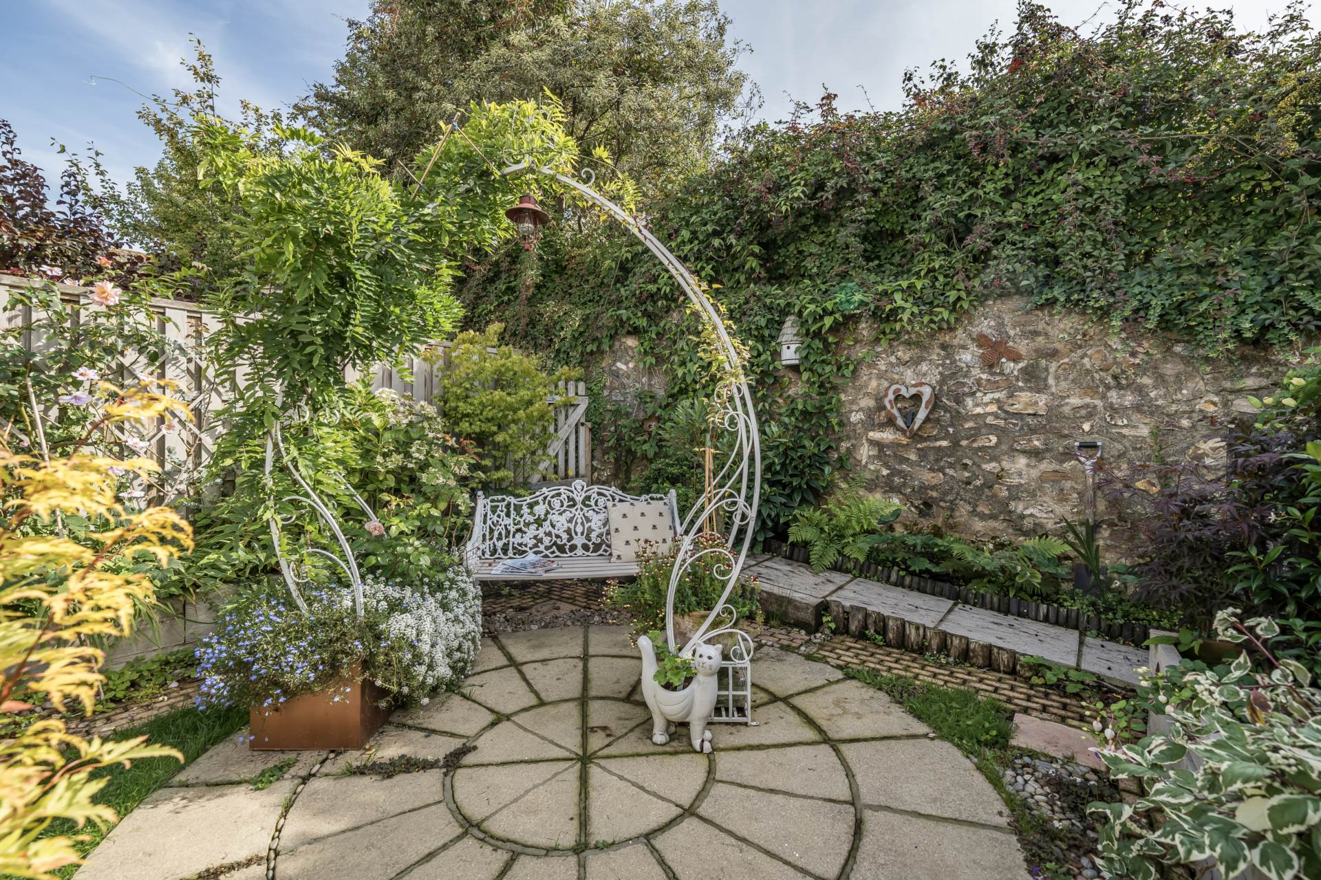 Queens Court, Colyton.Devon, Image 21