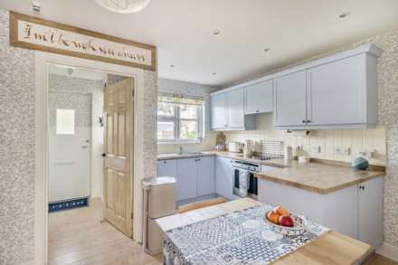 Queens Court, Colyton.Devon, Image 4