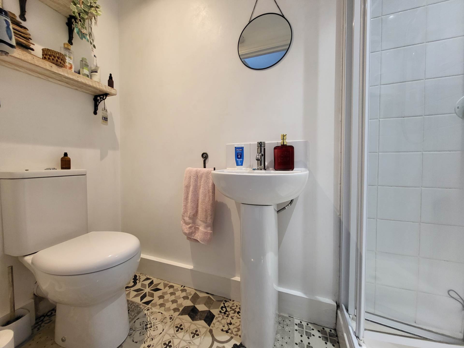 Westcliffe Terrace, Seaton, Devon, Image 11