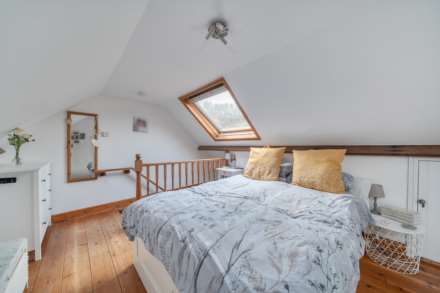 Coombe Orchard, Axmouth,Devon, Image 10