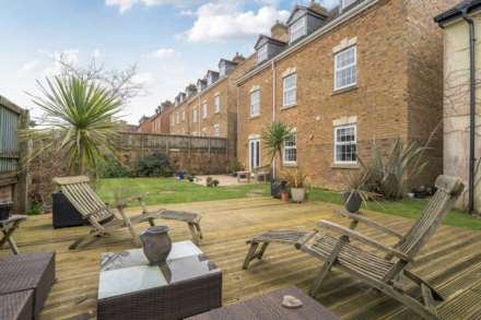 Woodroffe Meadow, Lyme Regis, Dorset, Image 25