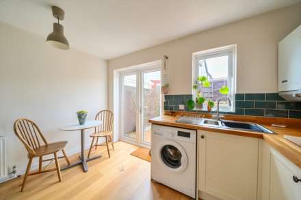 Primrose Way, Seaton, Devon, Image 6