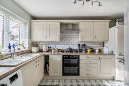 Dukes Way, Axminster, Devon, Image 9