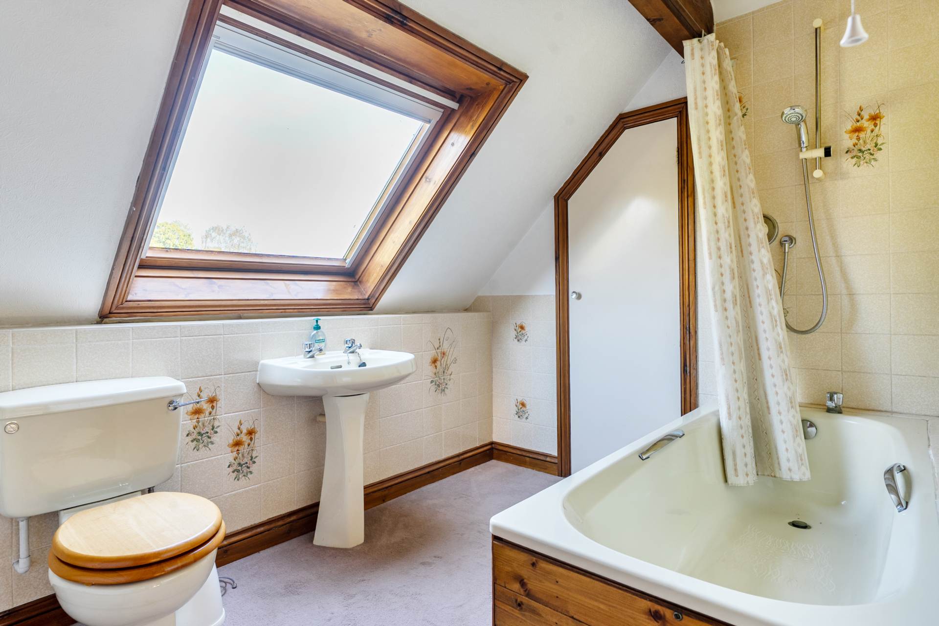 Brays, Whitford,Devon, Image 18