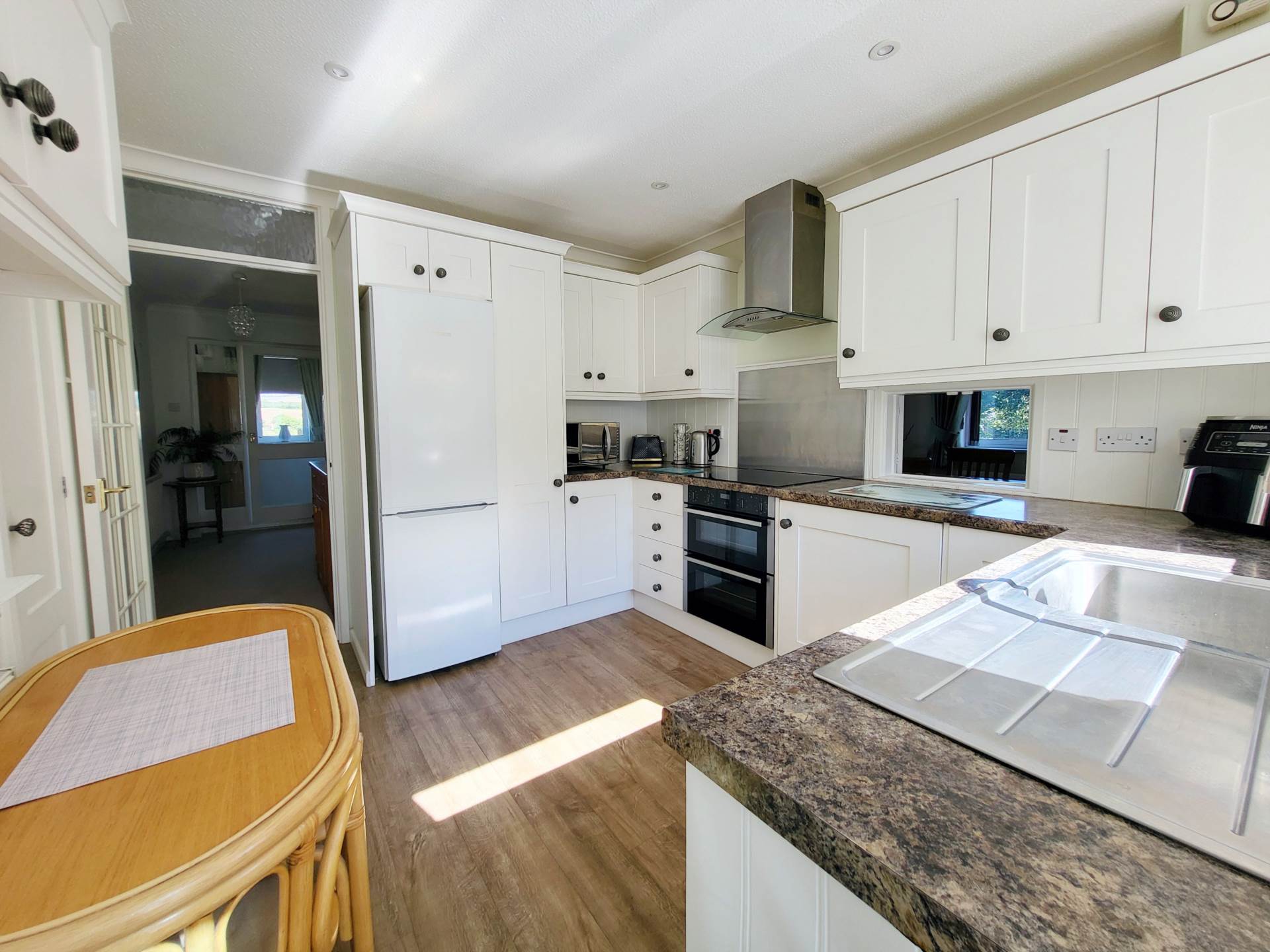 Newbery  Close, Colyton, Devon, Image 11