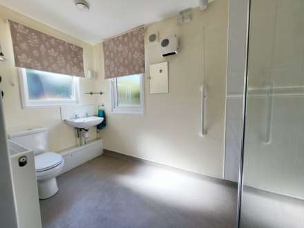 Newbery  Close, Colyton, Devon, Image 14