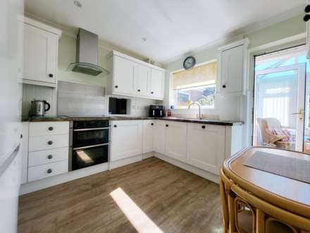 Newbery  Close, Colyton, Devon, Image 2