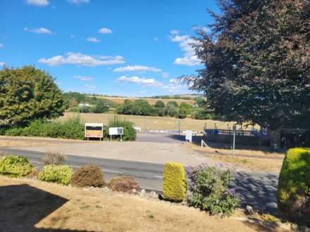 Newbery  Close, Colyton, Devon, Image 7