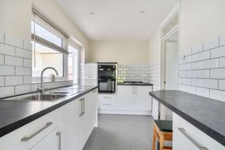 Chestnut Close, Seaton,Devon, Image 8