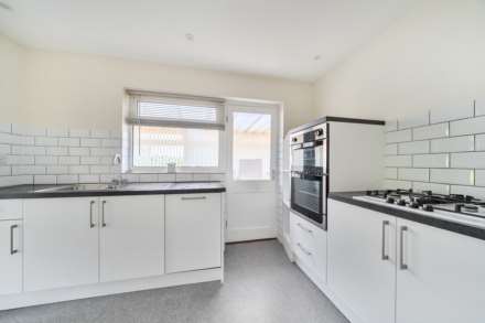Chestnut Close, Seaton,Devon, Image 9